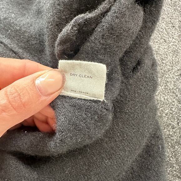 HATCH Women's Black 100% Cashmere Jogger Pants, Size 0, Like New - Picture 6 of 7